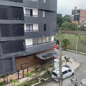 https://hermoso-apartamento-cerca-al-metro.colombiamedellinhotels.com